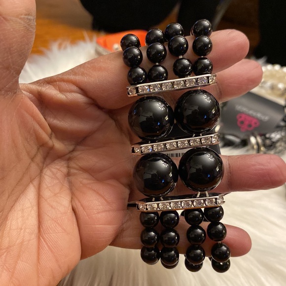 Everything must go sale - Picture 5 of 11